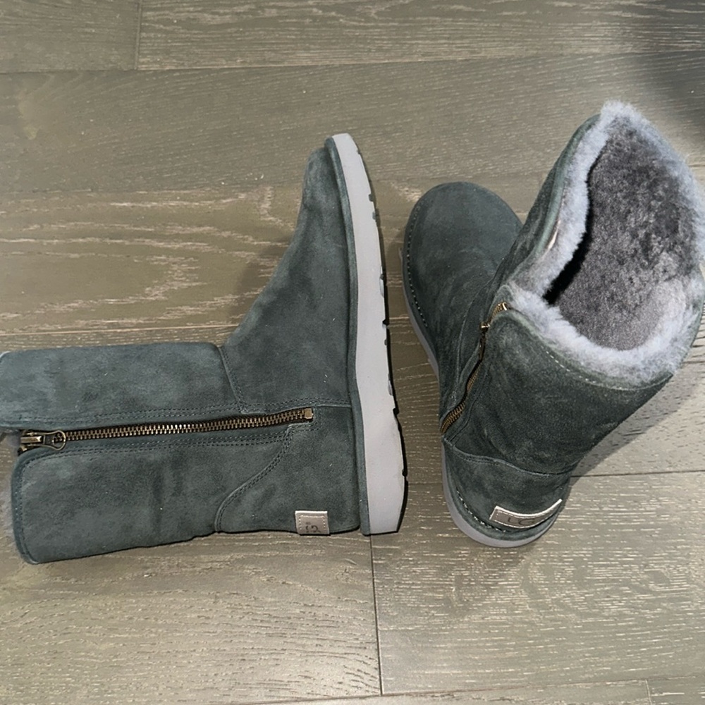 Uggs